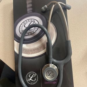 Littmann iii stethoscope with case